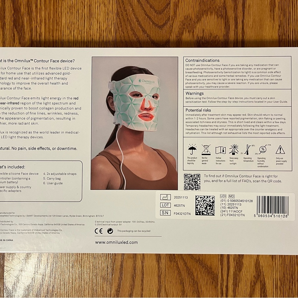 Omnilux Contour Face LED light mask - Picture 4 of 9